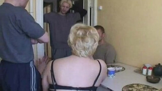 Moms Got a Hot New Crowd of Fans