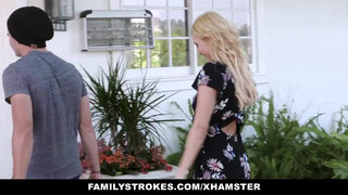 Young Stepson Takes Advantage of His Fathers Absence to Satisfy His Desires with His Sexy Stepmom