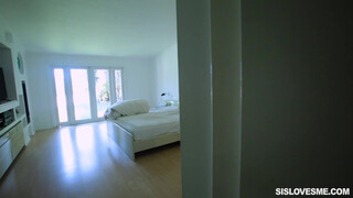 Sisters Forbidden Pleasure: Spread and Enjoy