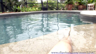 Moms Underwater Blowjob Adventure