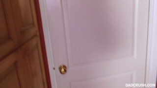 Beautiful Daughters Hallway Blowjob: Daddys Favorite Treat