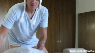 Sisters Forbidden Treat: Relishing in Her Brothers Big Dick