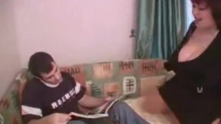 Mommys Got It All - And Shes Not Afraid To Use It