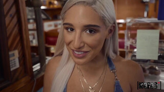 Sisters Forbidden Bathroom Sin: Arousal Leads to Dick Sucking