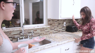 Sisterly Surprise: Girlfriend Unawares as Sibling Services My Needs